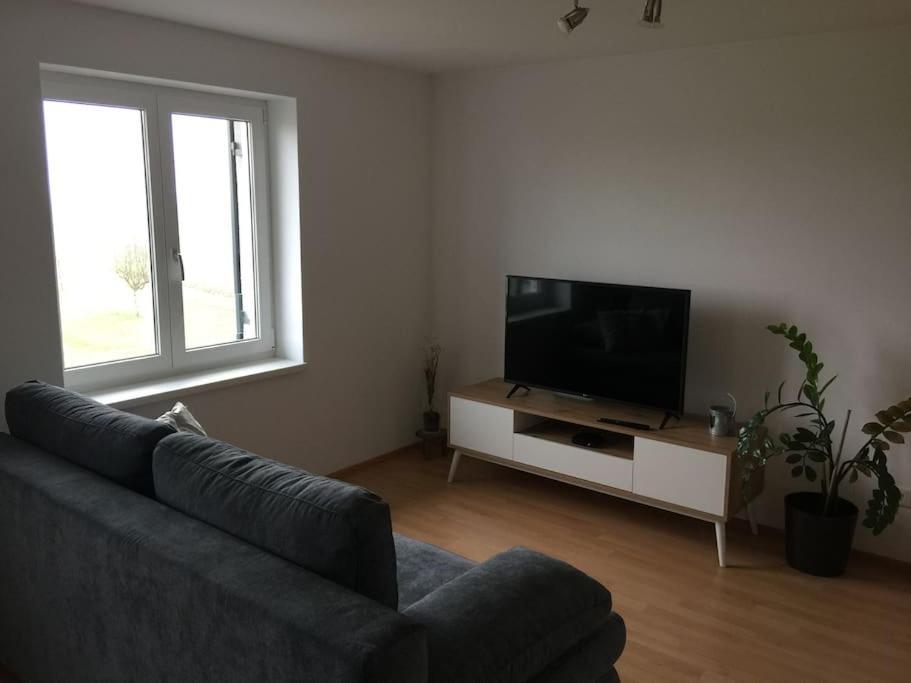 Ruhige Schoene 2-zimmer Apartment Hoechst