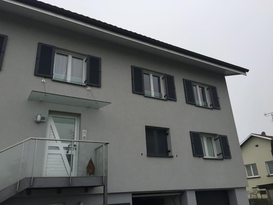 Ruhige Schoene 2-zimmer Apartment *